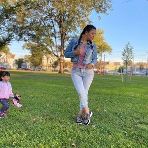 Meet your Posher, Yeni